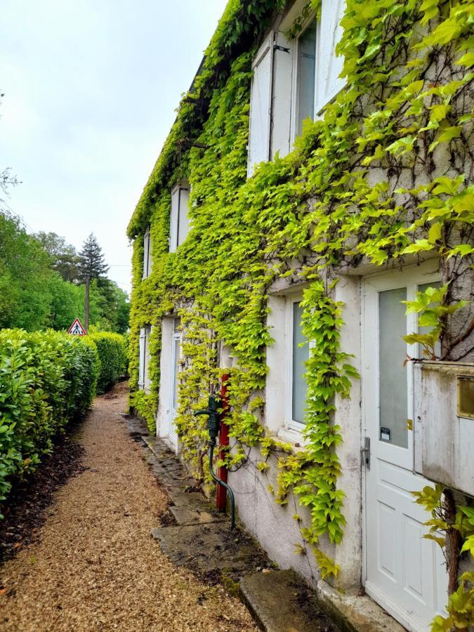 Avol D'Oiseau Panzió Villers-Farlay Kültér fotó